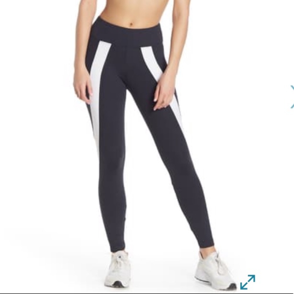 KORAL Hull Mid Rise Leggings
